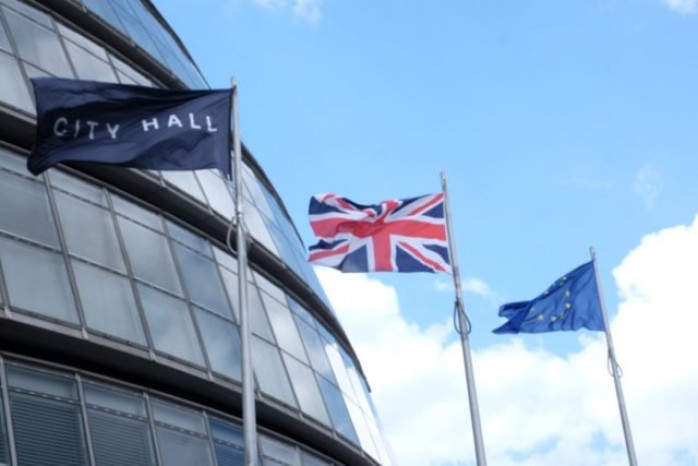 What is the best flag material?