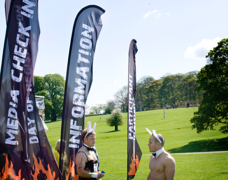 running event feather flags