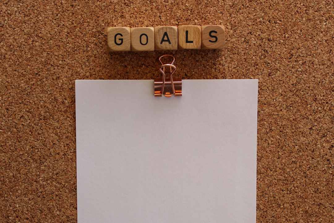 trade show stands, a sheet of paper for goal setting