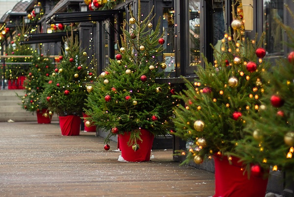 Unwrapping Creativity: 4 Christmas Exhibition Stand Concepts for the Festive Season