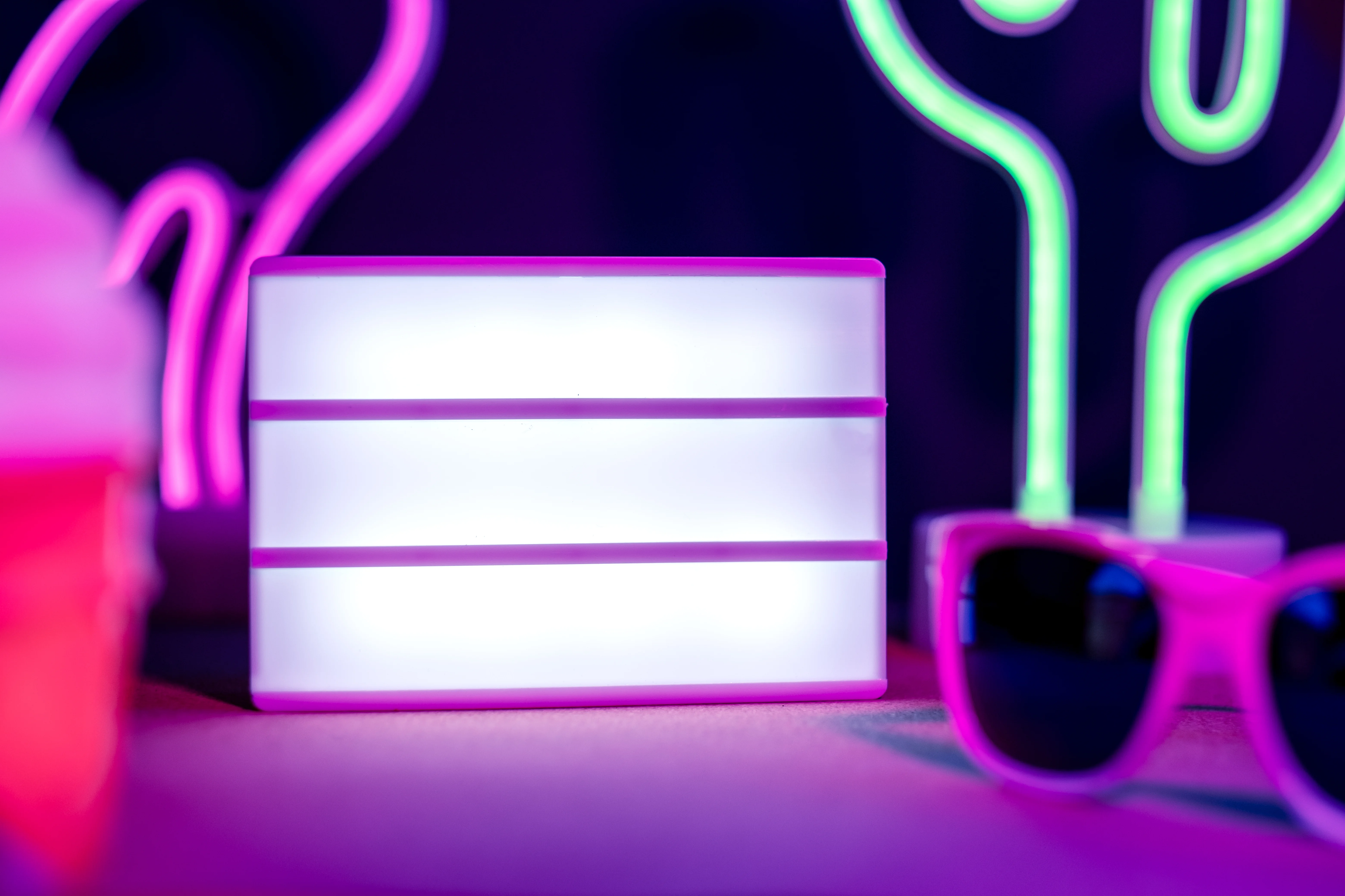 4 Ways Lightboxes Enhance Your Exhibition Display