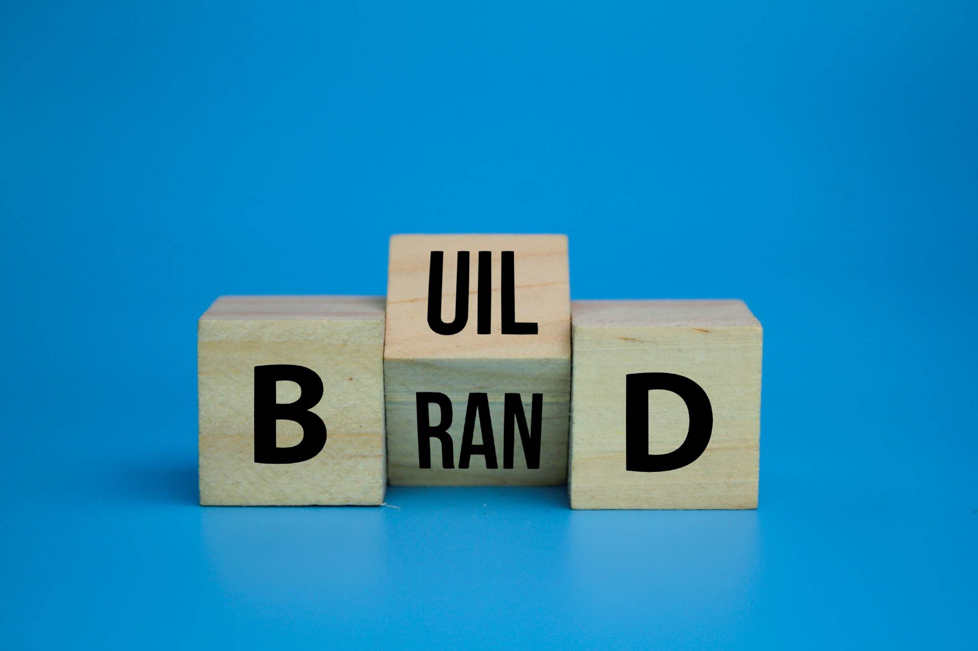 personalised flags, a wordplay of building a strong brand identity.