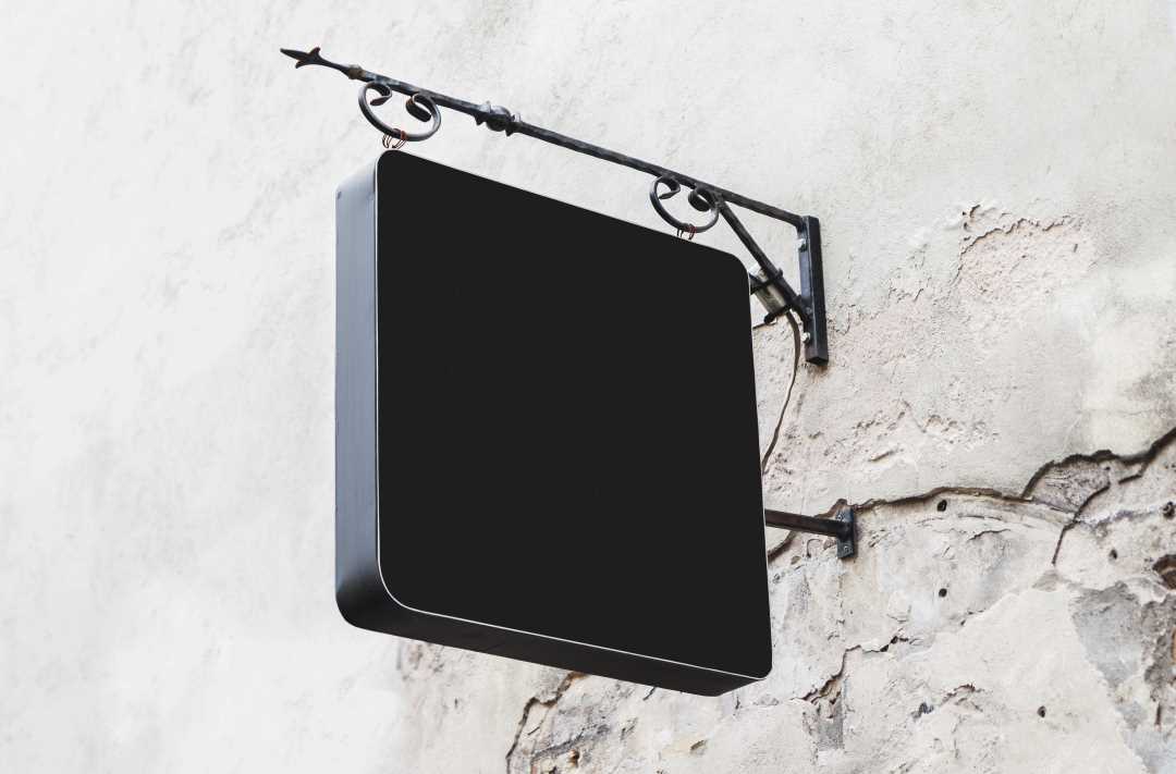 3 Ways to Use Custom Signage for Your Business