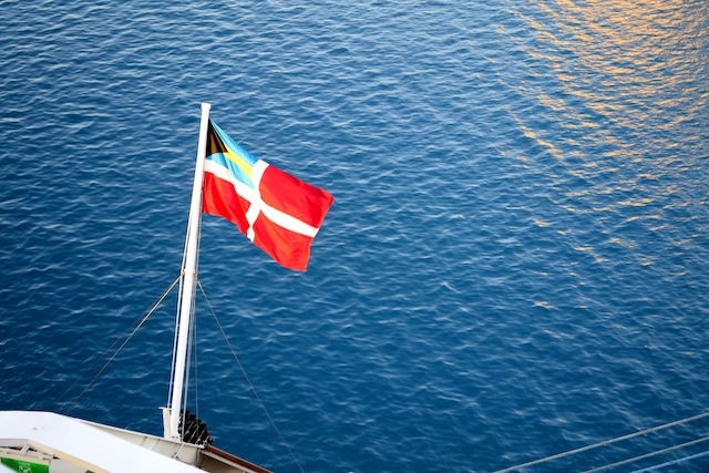 All You Need to Know About Boat Flag Etiquette