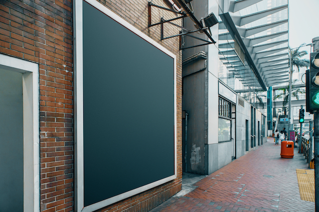 6 Factors Affecting Outdoor Signage Lifespan