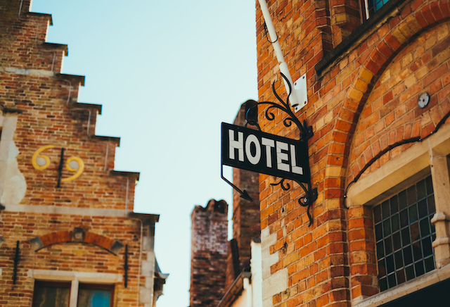 6 Branding Ideas to Elevate Hotel Guest Experiences