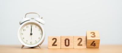 Ringing in 2024 with Style: Creative New Year Retail Display Ideas