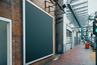 6 Factors Affecting Outdoor Signage Lifespan