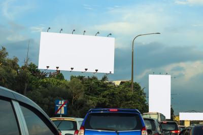 5 Outdoor Advertising Advantages for Brands