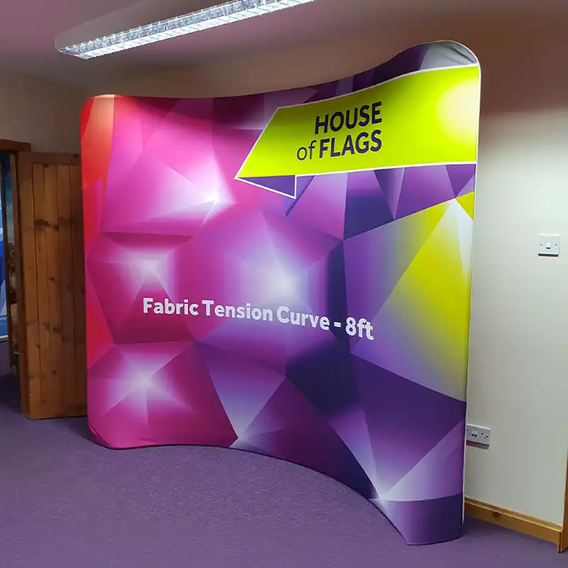 Freestanding Stretch Tube Curved Wall