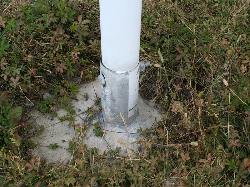 Fixed Flagpole Bases & Brackets