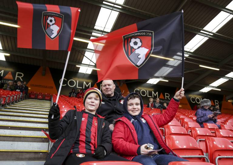 Knitted Handwaving Flags