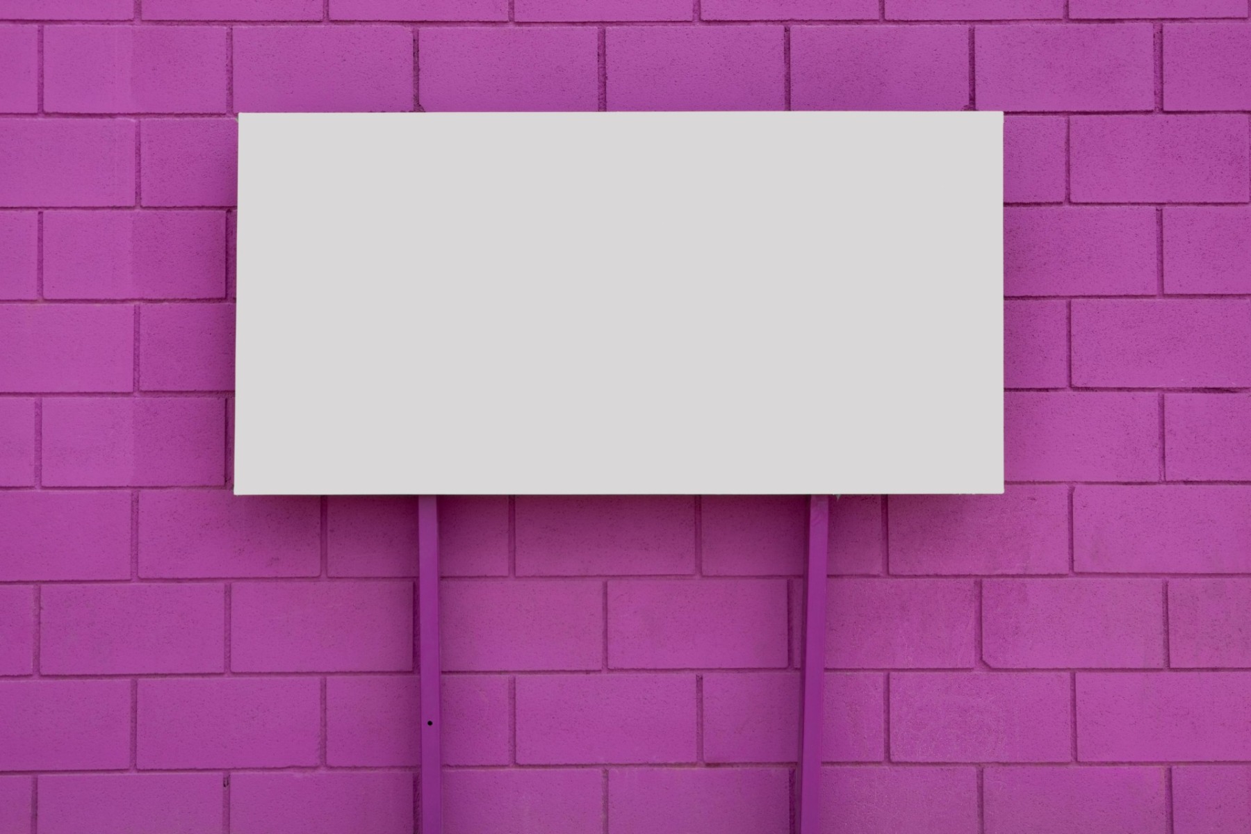 foamex-signs-vs-correx-signs; compare signage based on surability and lifespan