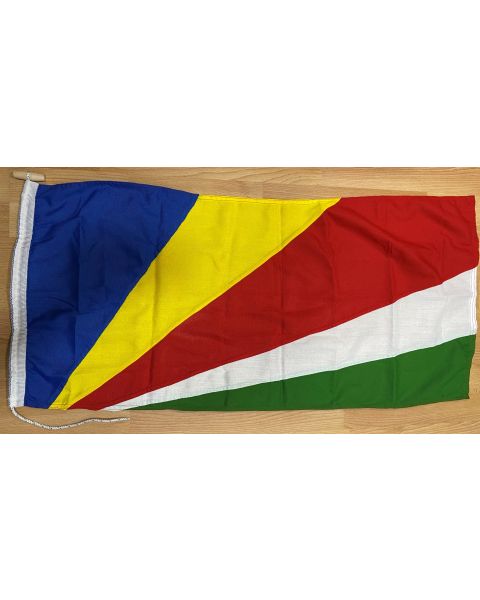 Seychelles Sewn Flag 3ft x 1.5ft (0.92m x 0.4m)