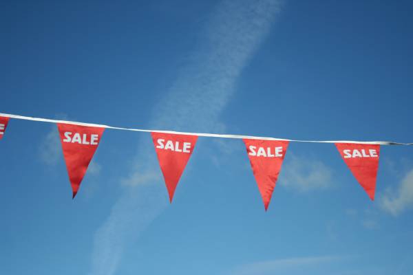 Sale Bunting